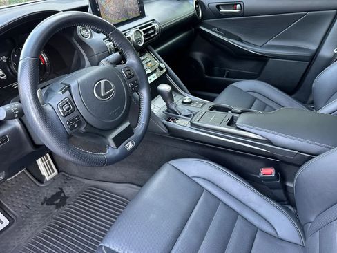 Certified 2022 Lexus IS 350 F Sport image 11