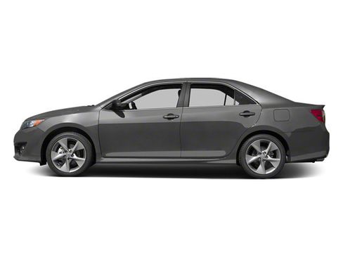 Used 2013 Toyota Camry SE FWD image 3