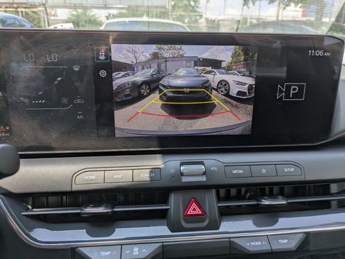 Used 2025 Kia K4 EX FWD image 13