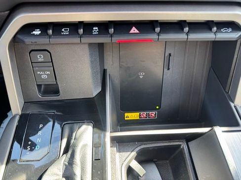 Used 2026 Toyota Tundra Platinum image 39