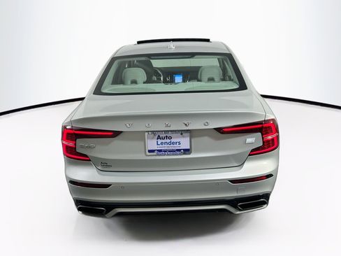 Used 2022 Volvo S60 T8 R-Design Expression w/ Premium Package image 6