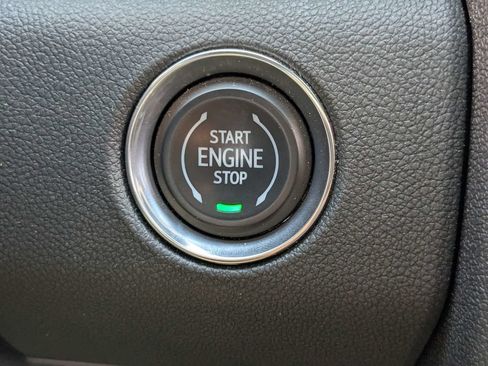 Used 2026 GMC Acadia Elevation w/ Elevation Premium Package FWD image 26