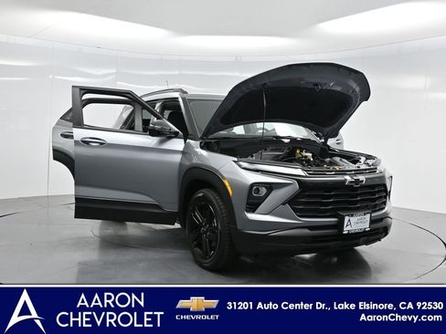 New 2026 Chevrolet TrailBlazer LT w/ Midnight Edition FWD image 45