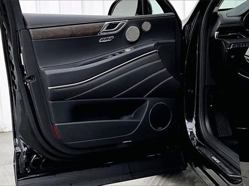 Used 2024 Genesis GV80 3.5T w/ Prestige Package image 21