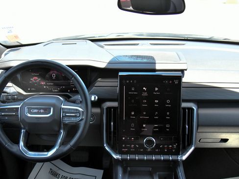Used 2024 GMC Acadia Elevation FWD image 44
