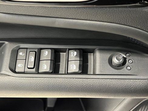 New 2025 Jeep Compass Limited w/ Driver Assist Group I image 25