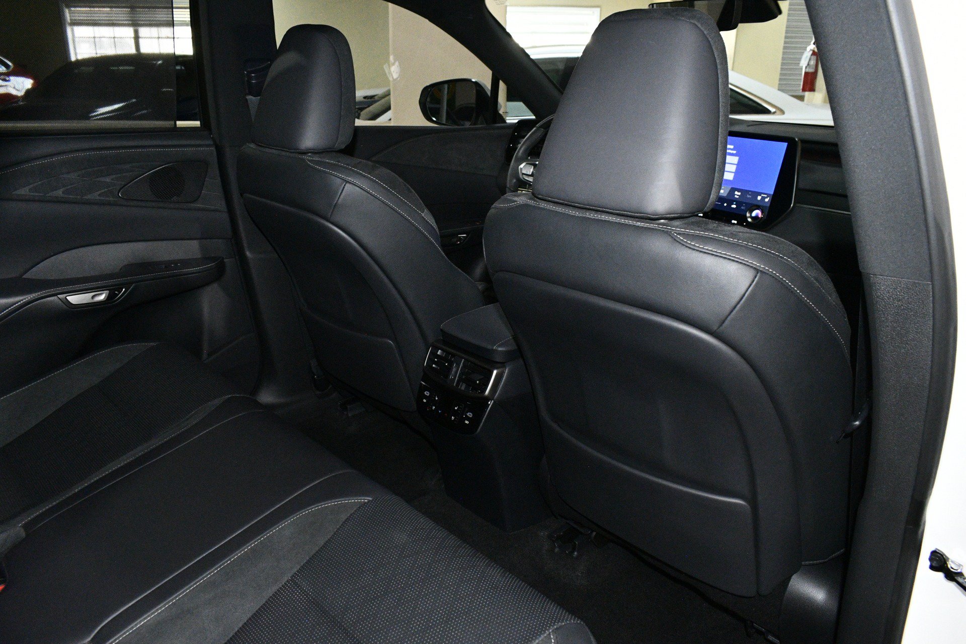 Used 2023 Lexus RX 350 AWD w/ Accessory Package image 16