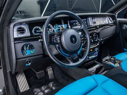 Used 2023 Rolls-Royce Phantom Sedan image 53