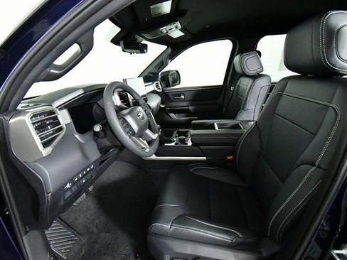 New 2026 Toyota Tundra Limited AWD/4WD image 5
