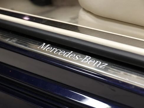 Used 2017 Mercedes-Benz S 550 Cabriolet image 15