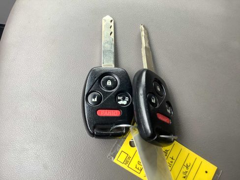 Used 2014 Honda Pilot Touring image 20