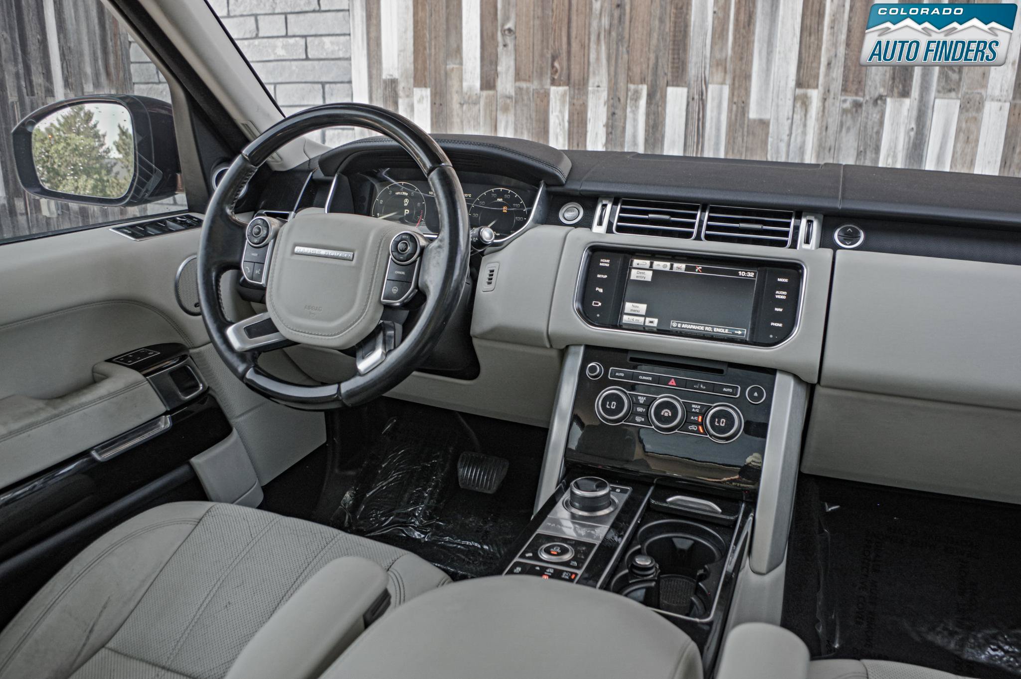 Used 2014 Land Rover Range Rover HSE AWD/4WD image 17