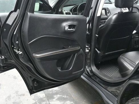 Used 2019 Jeep Compass Latitude w/ Popular Equipment Group image 14