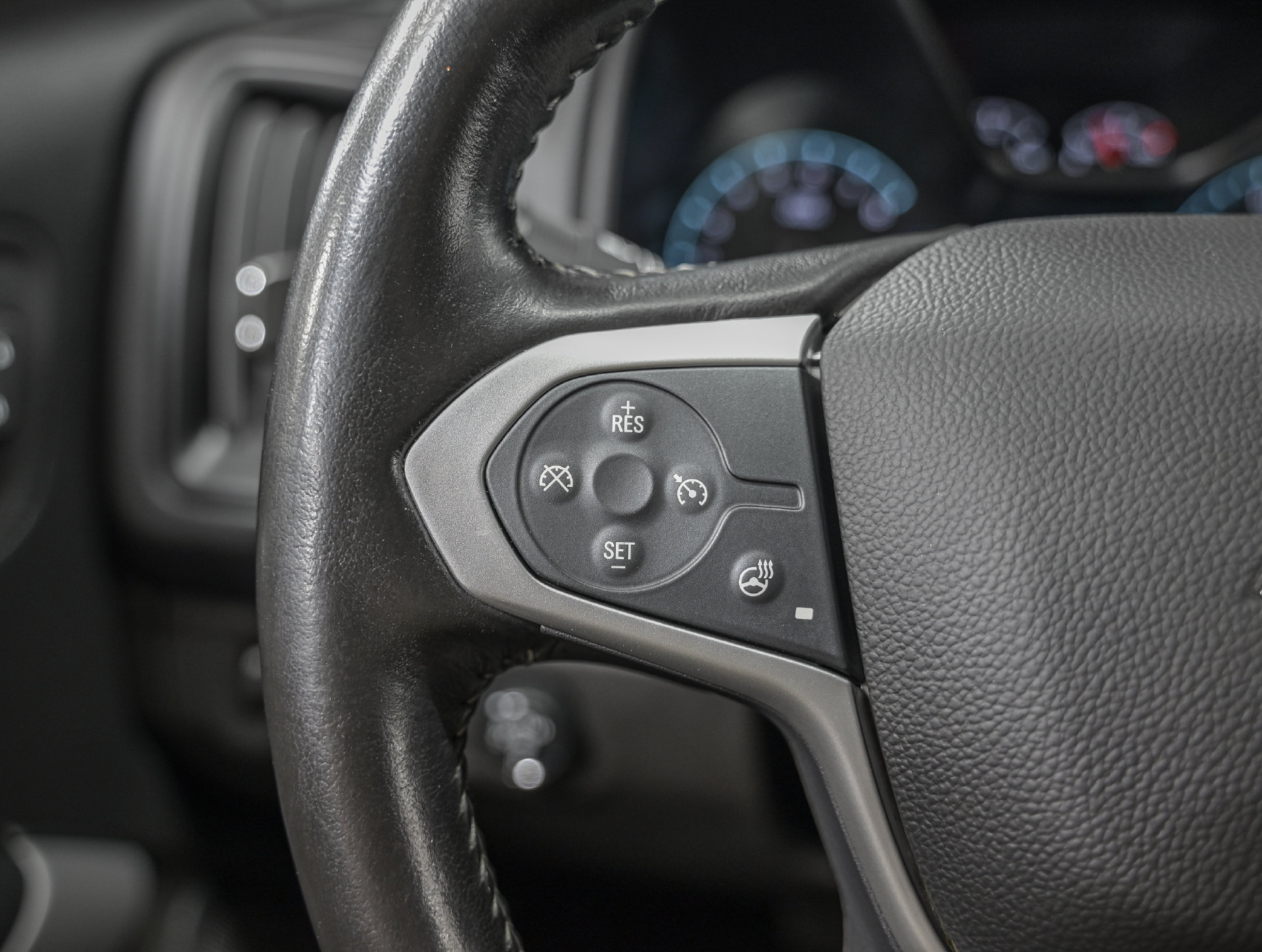 Used 2021 Chevrolet Colorado ZR2 AWD/4WD image 19