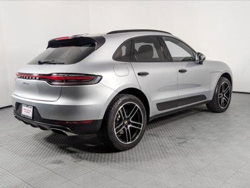 Used 2021 Porsche Macan w/ Premium Package Plus AWD/4WD image 8
