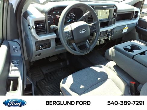 New 2026 Ford F250 XL w/ XL Chrome Package image 9