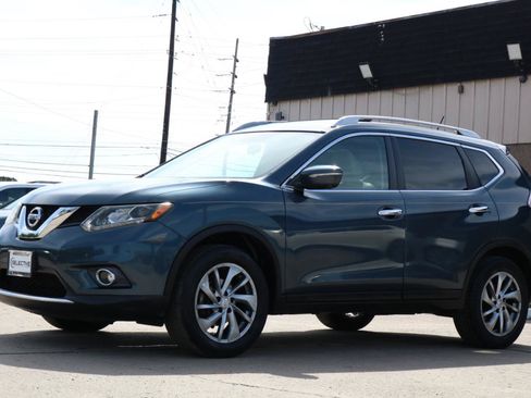 Used 2014 Nissan Rogue SL w/ SL Premium Package AWD/4WD image 13