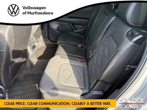 Used 2024 Volkswagen Atlas SE FWD image 25
