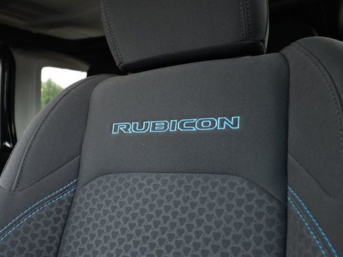 Used 2024 Jeep Wrangler Unlimited Rubicon 4xe AWD/4WD image 23