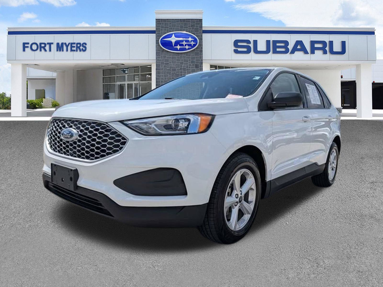 Used 2024 Ford Edge SE AWD/4WD image 9