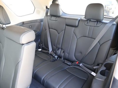 New 2026 Honda Pilot Touring image 15