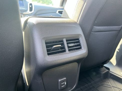 Used 2024 Chevrolet Equinox LT w/ LPO, Floor Liner Package FWD image 22