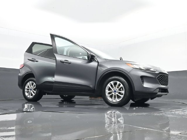 Used 2022 Ford Escape SE w/ Cold Weather Package AWD/4WD image 30
