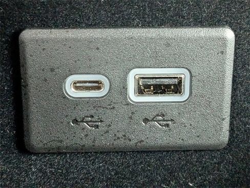 Used 2022 Cadillac XT4 Sport image 25