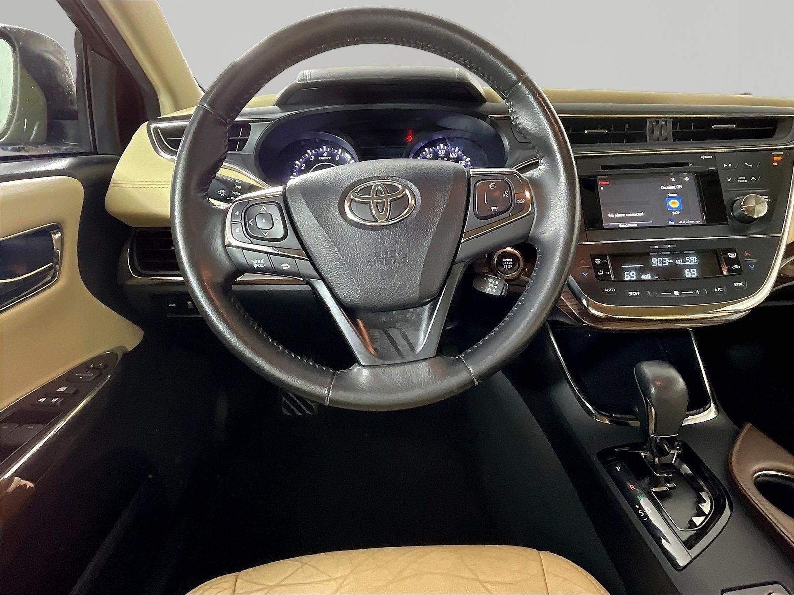 Used 2015 Toyota Avalon XLE FWD image 8