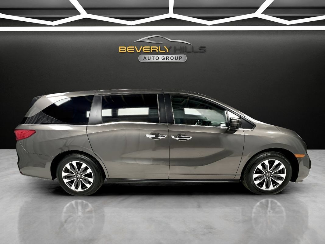 Used 2021 Honda Odyssey EX-L image 6