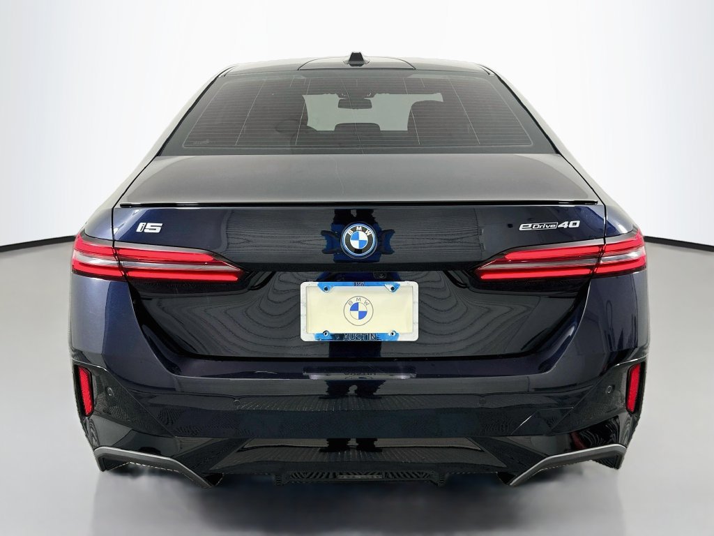 Certified 2024 BMW i5 eDrive40i w/ Executive Package RWD image 6