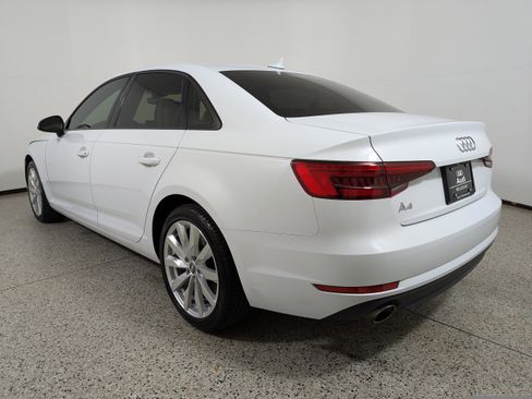 Used 2017 Audi A4 2.0T Premium w/ Convenience Package image 5