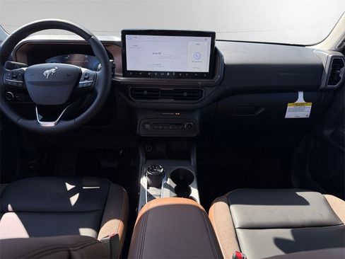 New 2025 Ford Bronco Sport Outer Banks image 11