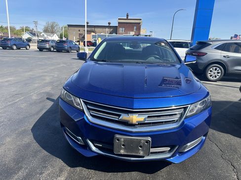 Used 2014 Chevrolet Impala LT w/ Convenience Package FWD image 2