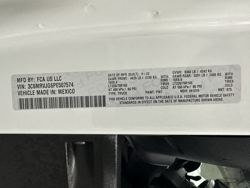 Used 2023 RAM ProMaster 3500 FWD image 11