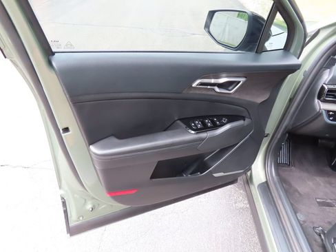 Certified 2024 Kia Sportage X-Line w/ X-Line Premium Package AWD/4WD image 29