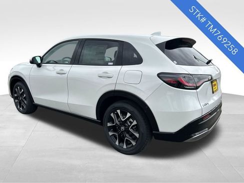 New 2026 Honda HR-V EX-L image 6