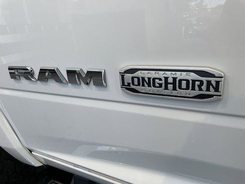 Used 2020 RAM 2500 Limited AWD/4WD image 18