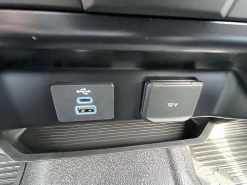 New 2025 Ford F550 2WD Regular Cab Super Duty w/ XL Chrome Package image 15