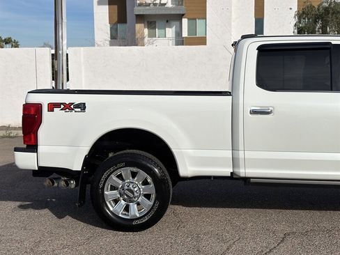 Used 2020 Ford F350 Platinum image 6