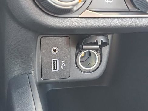 New 2025 Nissan Versa S w/ Trunk Package image 30