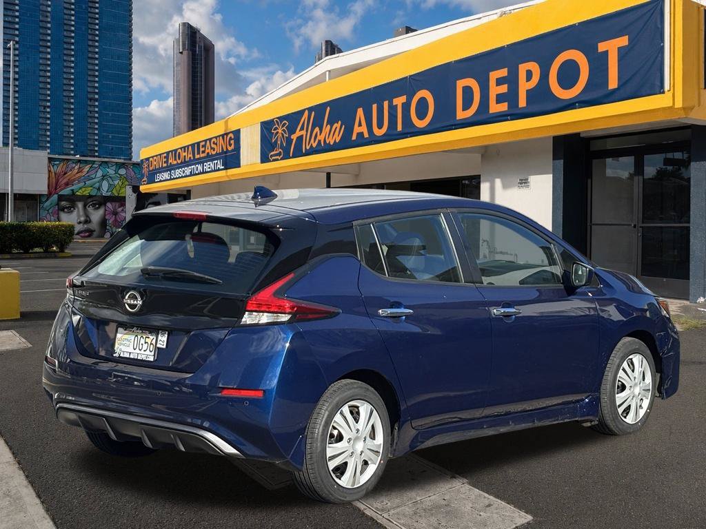 Used 2023 Nissan Leaf S FWD image 5