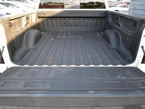 Used 2017 GMC Sierra 1500 SLT image 44