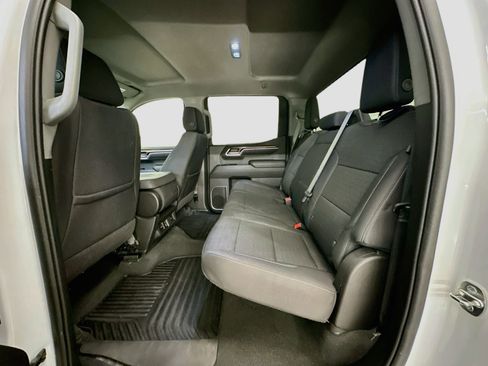 Used 2024 Chevrolet Silverado 1500 LT AWD/4WD image 29