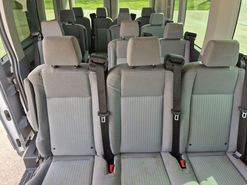 Used 2018 Ford Transit 350 XLT image 24