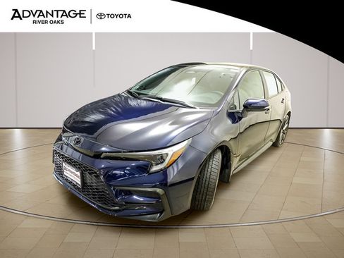 Certified 2026 Toyota Corolla XSE FWD image 4