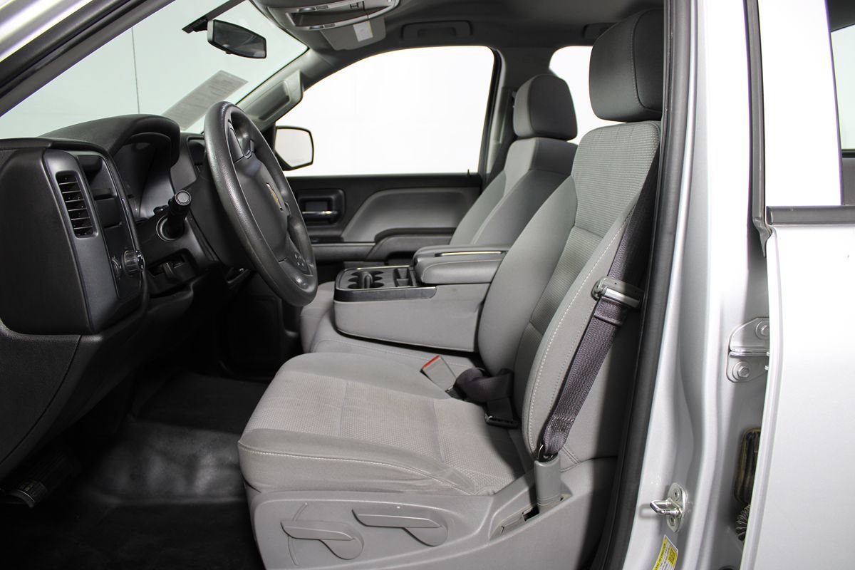 Used 2017 Chevrolet Silverado 1500 W/T RWD image 7