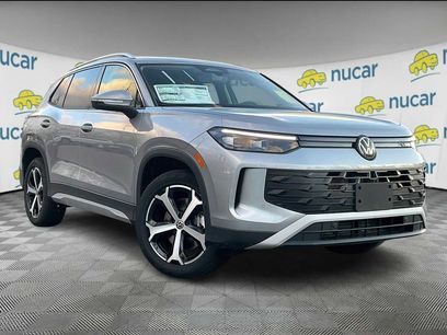 New 2026 Volkswagen Tiguan SE