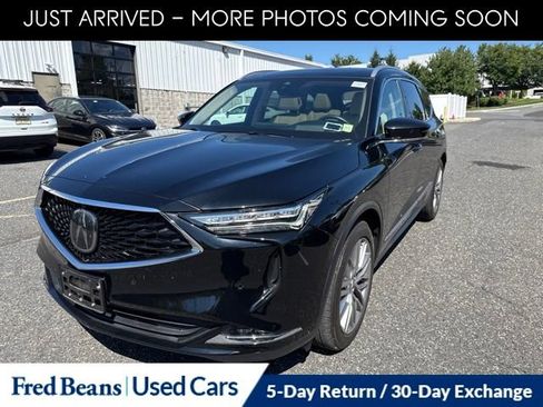Used 2023 Acura MDX SH-AWD w/ Advance Package image 3
