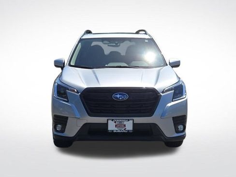 Used 2024 Subaru Forester Premium AWD/4WD image 4